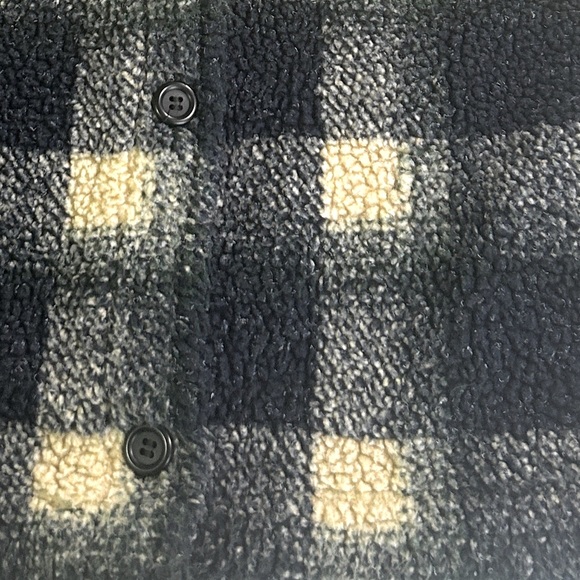 VTG Palmetto’s Cropped Plaid Teddy Jacket - Picture 15 of 15